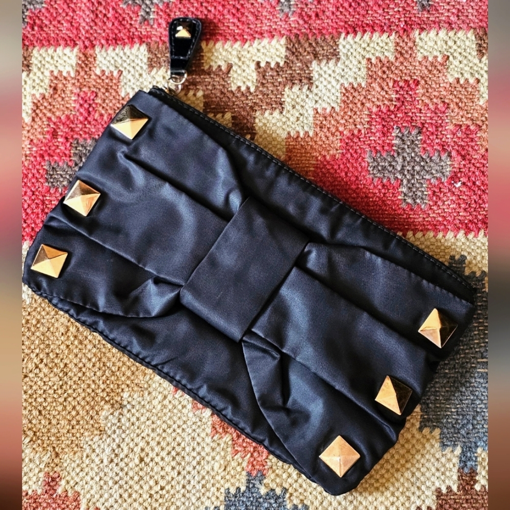 Felix Rey NEW YORK | Black Satin Bow Clutch